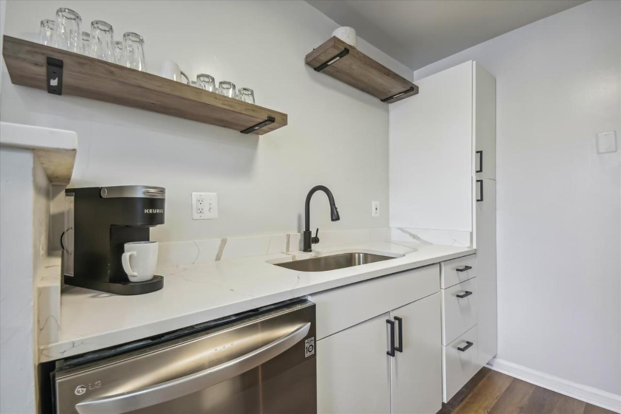 Downtown, Cozy And Perfectly Decorated Apartment Baltimore Exterior photo